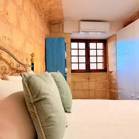 Вилла Charming 450-year-old House With Pool In *